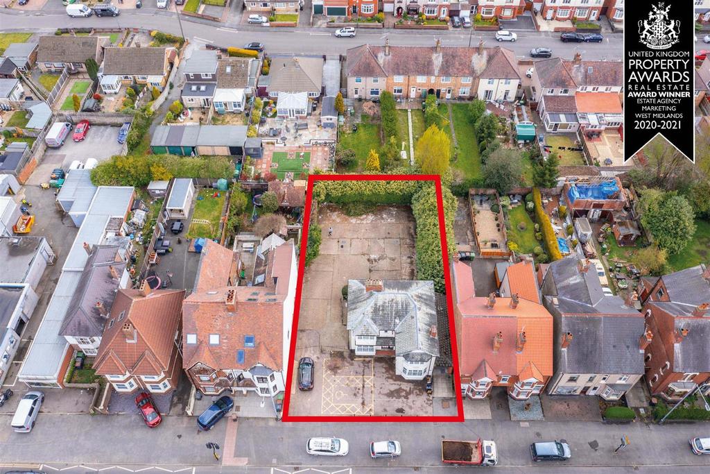 Leicester Road, Bedworth 4 bed detached house £360,000