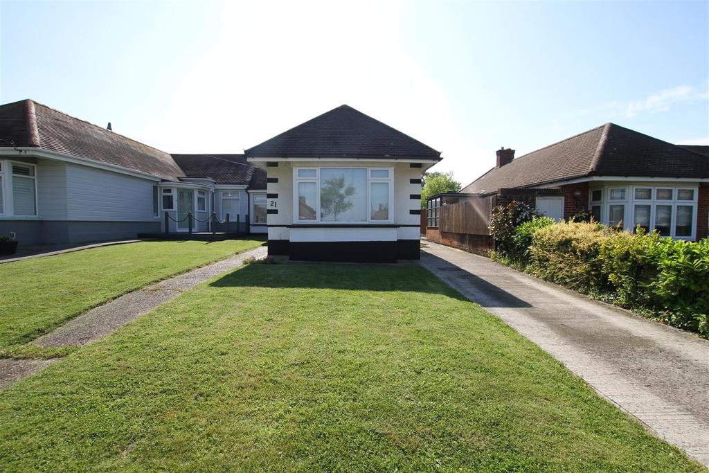 Orsett Avenue, LeighOnSea 2 bed semidetached bungalow £450,000