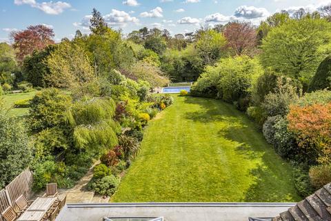 47 Manor Way, Beckenham, BR3 3LN