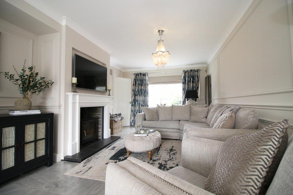 Woodley Avenue, ThorntonCleveleys, FY5 4 bed detached house £269,950