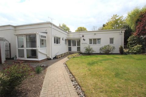 18 Crowsport, Hamble, Southampton, SO31 4HG