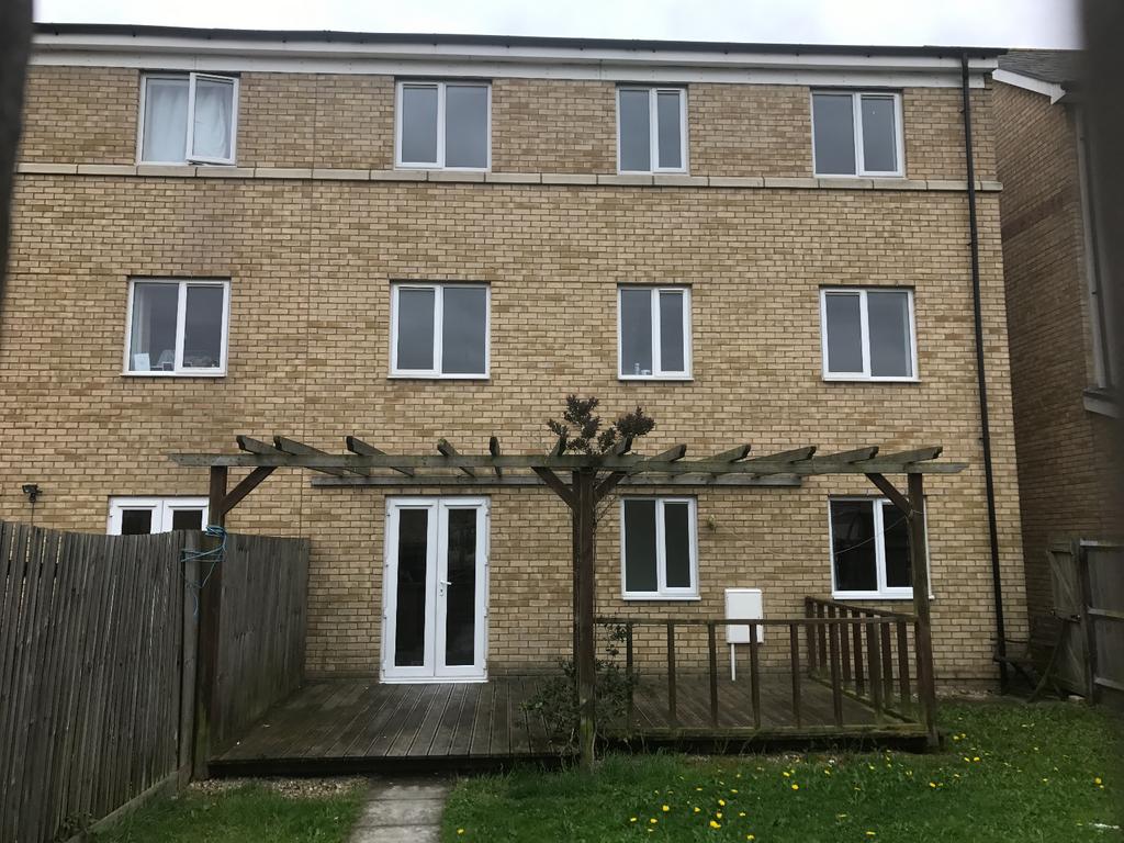 Cambridge letting agents garden