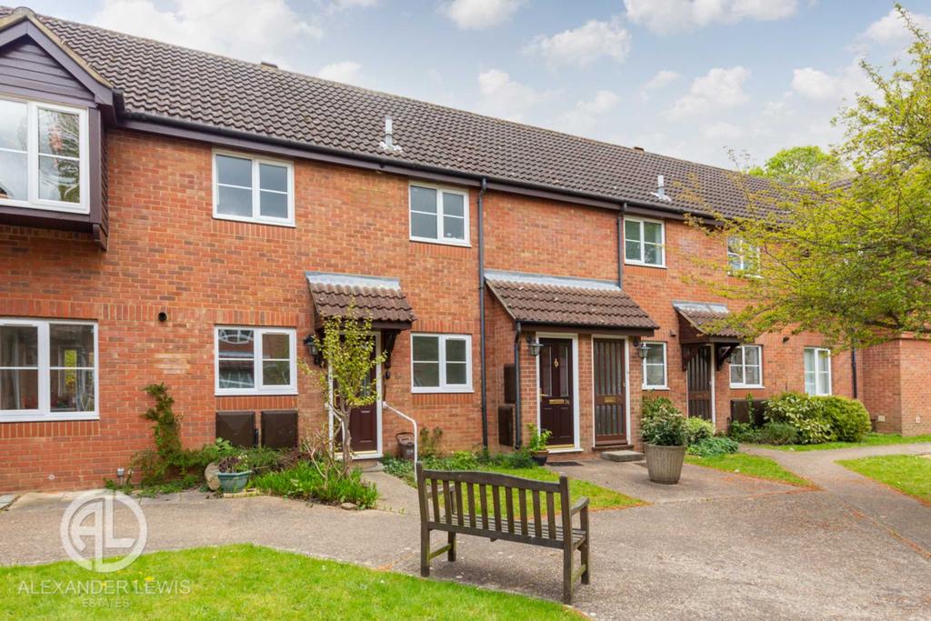 High Avenue, Letchworth Garden City... 2 bed £230,000