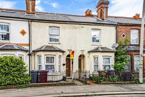 168 Elgar Road, Reading, RG2 0BN
