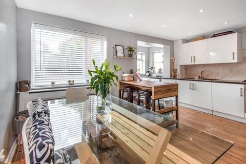 17 Bewerley Road, Harrogate, HG1 2AX