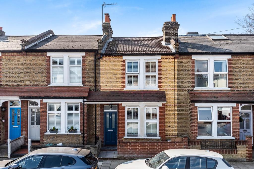 Foxbury Road, Bromley 2 bed terraced house £480,000