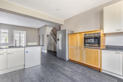 62 Park Road, Bromley, BR1 3HP