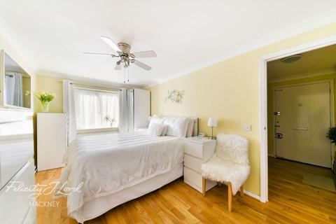 84 Tudor Road, London, E9 7RZ