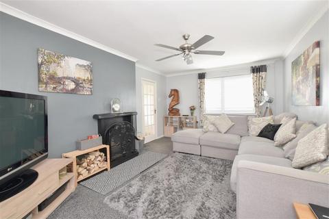 Moffatts Covington Road, Emsworth, PO10 8SY