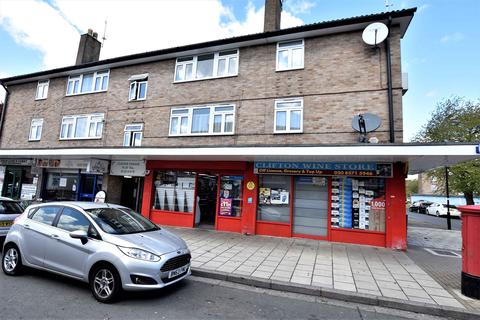 10 Clifton Parade, Feltham, TW13 7DD