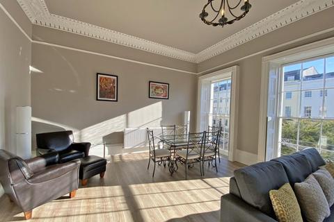 Flat 4, 8 Evesham Road, Cheltenham, GL52 2AB