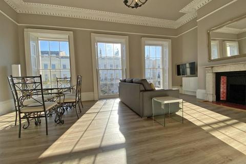 Flat 4, 8 Evesham Road, Cheltenham, GL52 2AB
