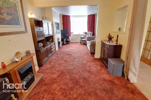 33 Currie Road, Northampton, NN2 6HG