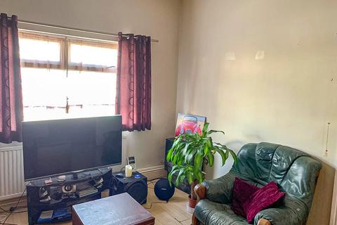 116 Park Street, Grimsby, DN32 7NT