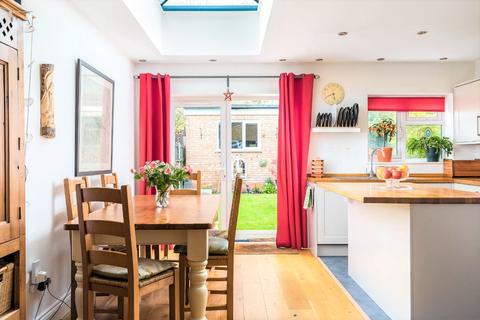 100 Selkirk Road, Twickenham, TW2 6PU