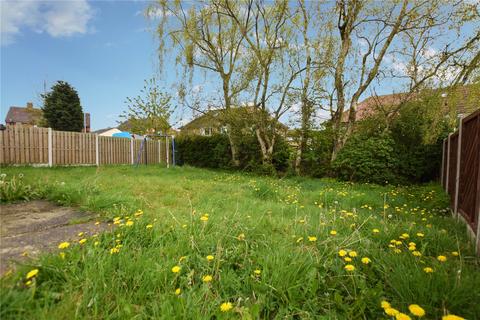 54 Lanshaw Crescent, Leeds, LS10 3NN