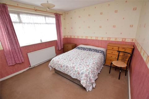 54 Lanshaw Crescent, Leeds, LS10 3NN