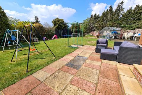 22 Brixey Close, Poole, BH12 3PE