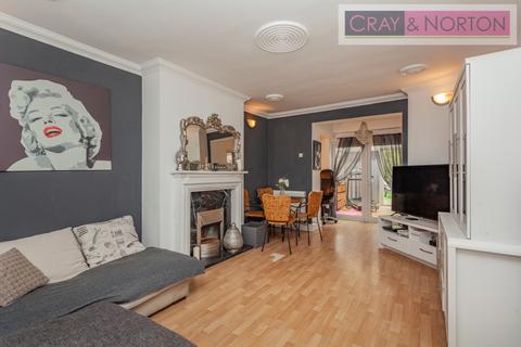 23 Rees Gardens, Croydon, CR0 6HT