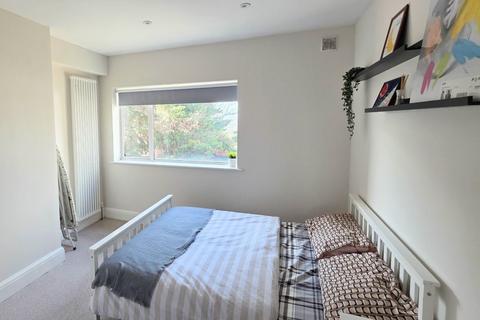 undefined, South Norwood Hill, London