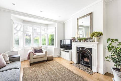 20 Waverley Grove, London, N3 3PX
