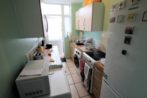 73 Hedgemans Road, Dagenham, RM9 6HT