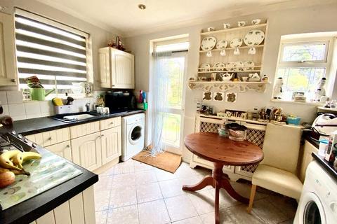 68 Harrow Crescent, Romford, RM3 7AJ