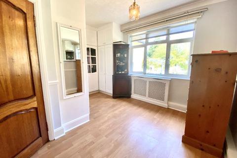 68 Harrow Crescent, Romford, RM3 7AJ
