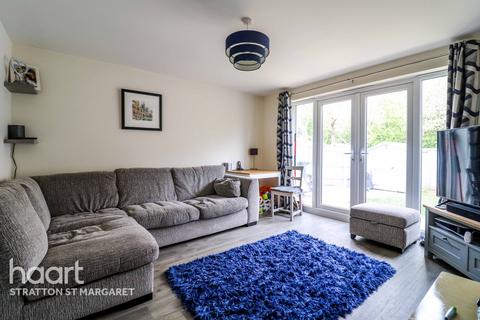 16 Berryfield, Coate, Swindon, SN3 6FB
