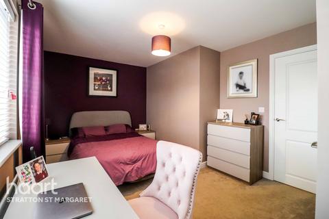 16 Berryfield, Coate, Swindon, SN3 6FB