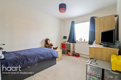 16 Berryfield, Coate, Swindon, SN3 6FB