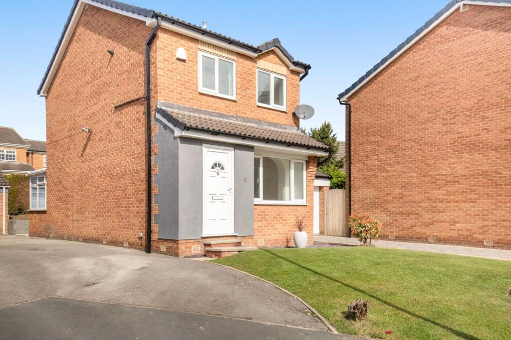 Poppleton Way, Tingley 3 bed detached house £995 pcm (£230 pw)