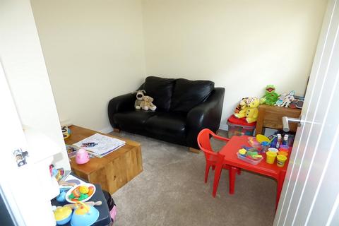 20 Mark Avenue, Stockton-on-tees, TS20 1NG