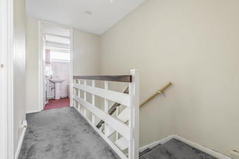 Flat 7, Churchdown Wessex Close, Kingston Upon Thames, KT1 3RQ