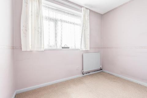 Flat 7, Churchdown Wessex Close, Kingston Upon Thames, KT1 3RQ