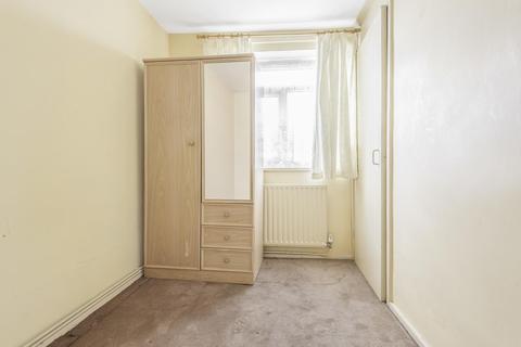 Flat 7, Churchdown Wessex Close, Kingston Upon Thames, KT1 3RQ