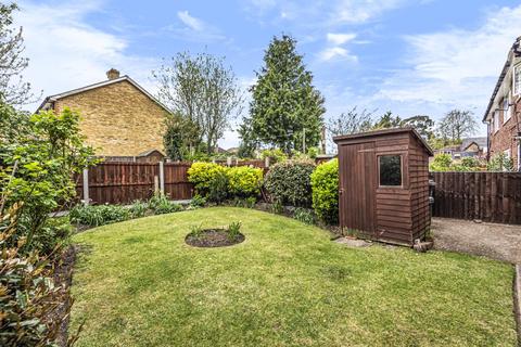 9 Brook Lane, Bromley, BR1 4PU