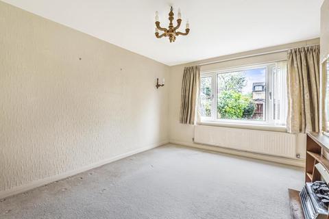 9 Brook Lane, Bromley, BR1 4PU