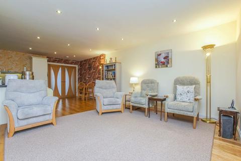 1 Earnview Court Burrell Street, Comrie, Crieff, PH6 2JP
