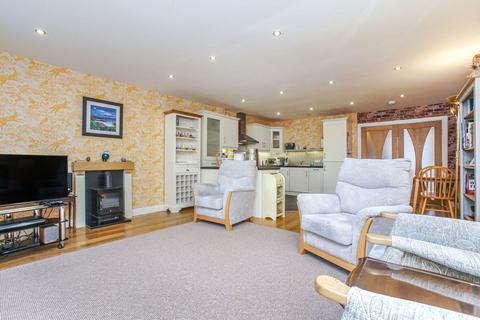 1 Earnview Court Burrell Street, Comrie, Crieff, PH6 2JP