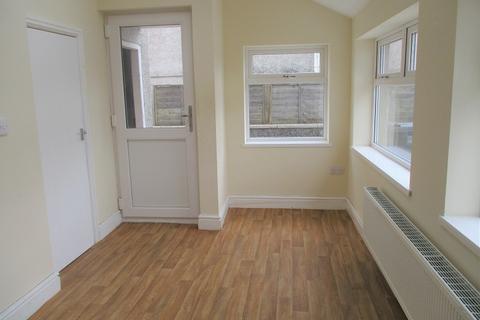 10 Gwilym Road, Cwmllynfell, Swansea, SA9 2GH
