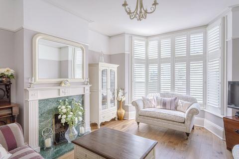 3 bedroom semi-detached house for sale, Apton Road, Bishop's Stortford, Hertfordshire, CM23