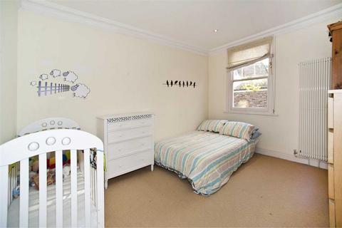 2 bedroom property to rent, Shepherd's Bush W12 W12