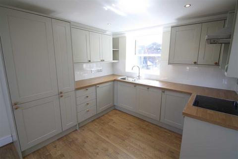 2 bedroom property to rent, Thornfield Road, Shepherd's Bush W12