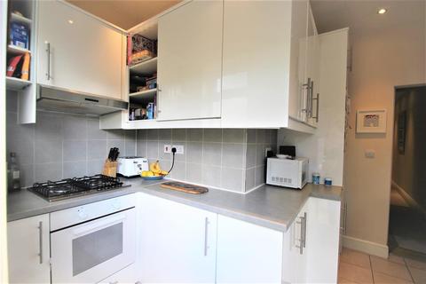 18 Hanworth Road, Feltham, TW13 5AB