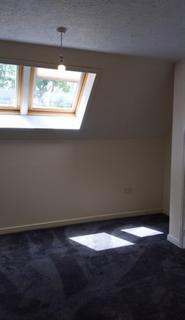 2 bedroom flat to rent, Green Court, Moor Lane