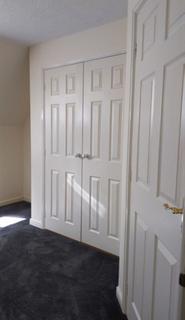 2 bedroom flat to rent, Green Court, Moor Lane