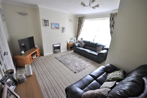 2 Ellesmere Grove, Stainforth, Doncaster, DN7 5BS