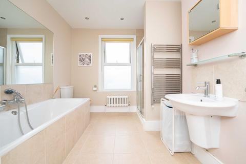 68 Framfield Road, London, W7 1NH