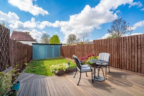68 Framfield Road, London, W7 1NH